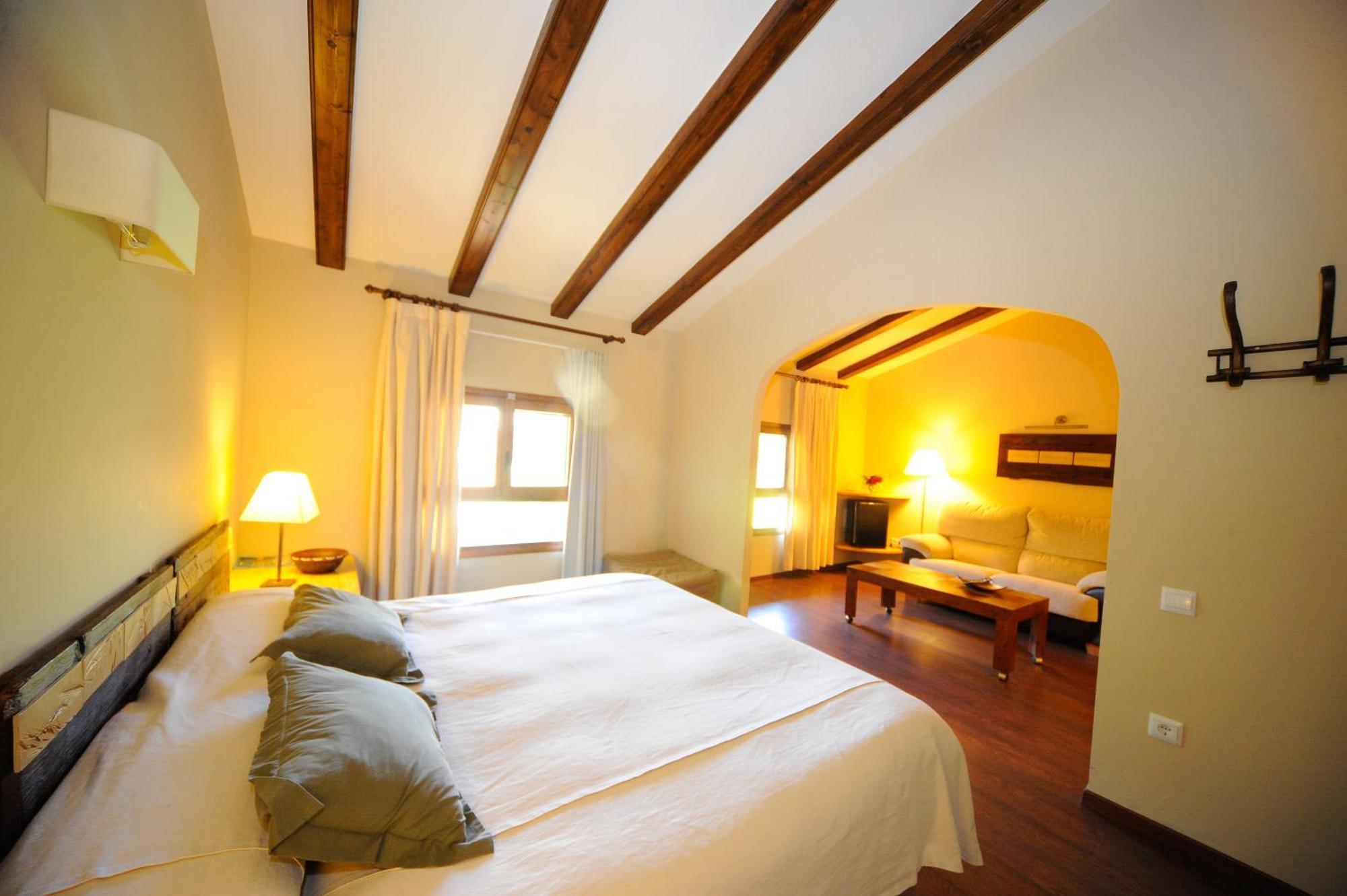 Hotel Font Del Pas Beceite Esterno foto