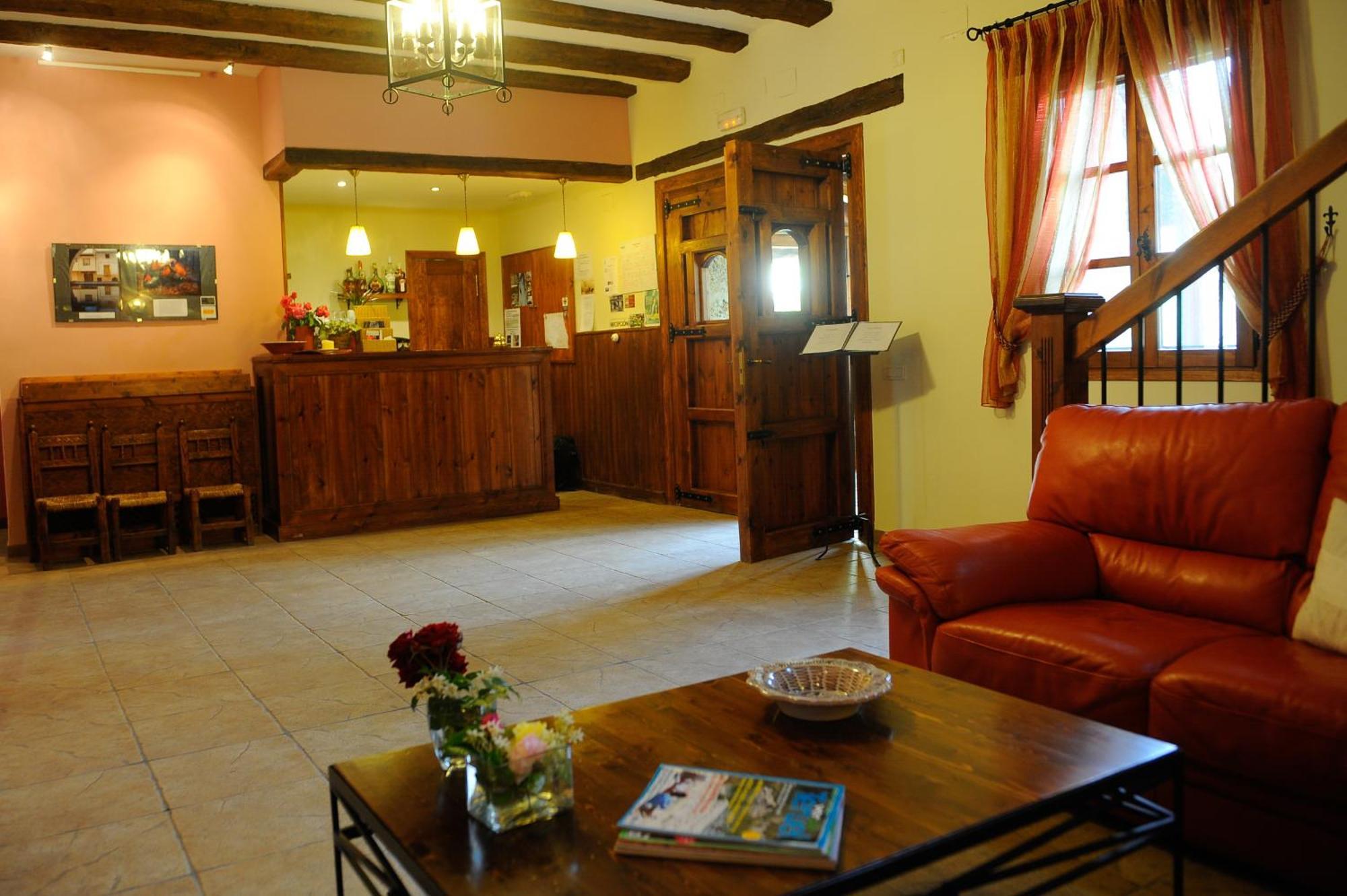 Hotel Font Del Pas Beceite Esterno foto